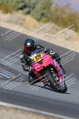 media/Dec-18-2022-SoCal Trackdays (Sun) [[8099a50955]]/Turn 10 (140pm)/